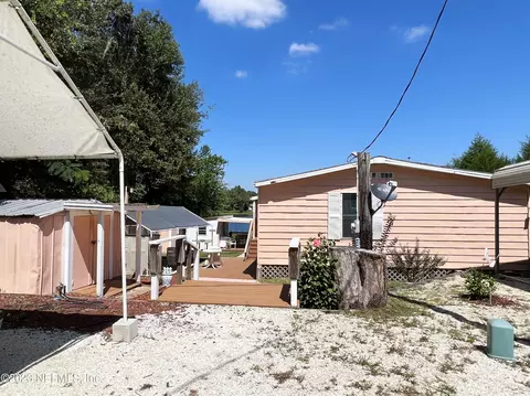 116 Hibiscus Rd, Interlachen, FL 32148 photo 1