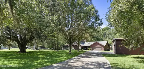 910 Cole Rd, Jacksonville, FL 32218