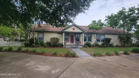 975 W Main St, Lake Butler, FL 32054