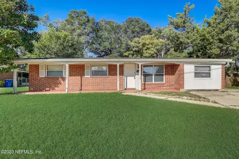 10892 Player Rd, Jacksonville, FL 32218