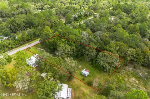 4735 Vicki St, Hastings, FL 32145