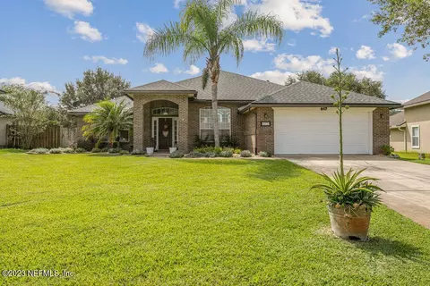 617 N Forest Creek Dr, Saint Augustine, FL 32092