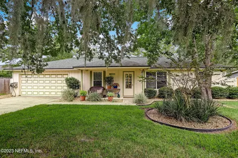 1805 Farm Way, Middleburg, FL 32068