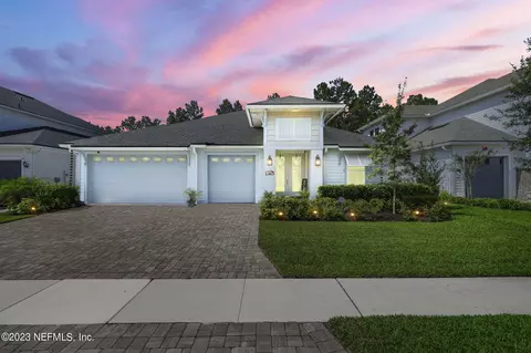 126 Silver Pine Dr, Saint Augustine, FL 32092