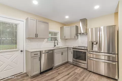 86060 Hill Valley Ave, Yulee, FL 32097