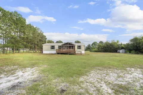 15516 Bream Rd, Jacksonville, FL 32226