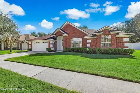 12081 Brandon Lake Dr, Jacksonville, FL 32258