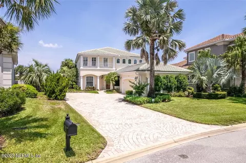 13 Sandpiper Ln, Palm Coast, FL 32137