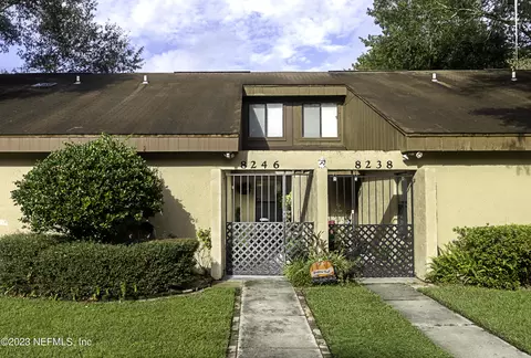 8246 Pineverde Ln, Jacksonville, FL 32244