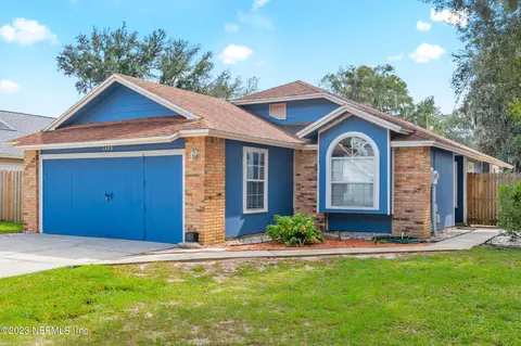 1372 Munson Cove Dr, Atlantic Beach, FL 32233