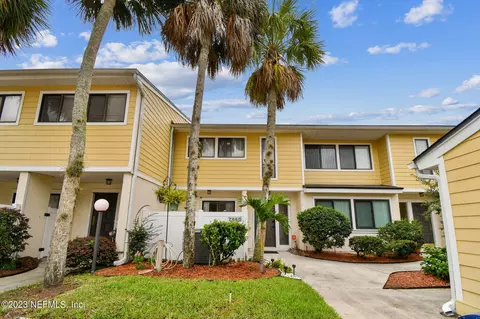 7960 Los Robles Ct #7960, Jacksonville, FL 32256