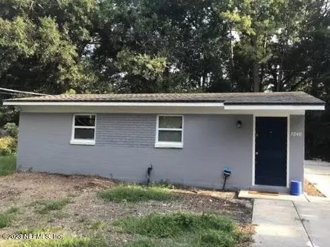 7249 Kivler Dr, Jacksonville, FL 32210
