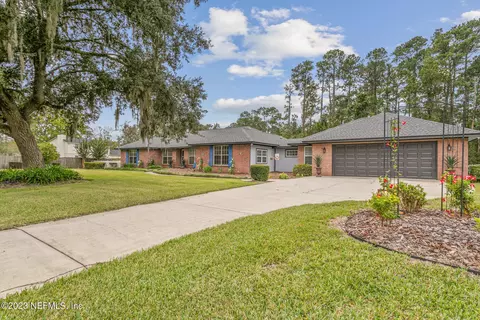 15122 Cape Dr S, Jacksonville, FL 32226