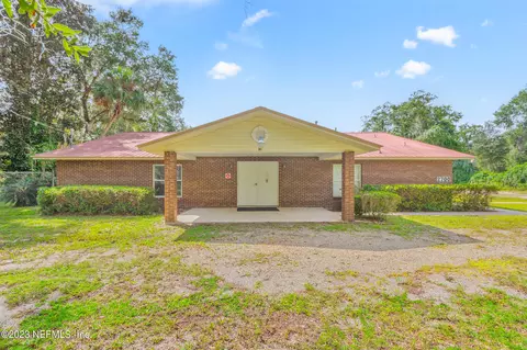 2700 Lundy Rd, Palatka, FL 32177