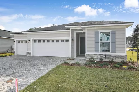 63 Seasons Ct, Saint Augustine, FL 32092
