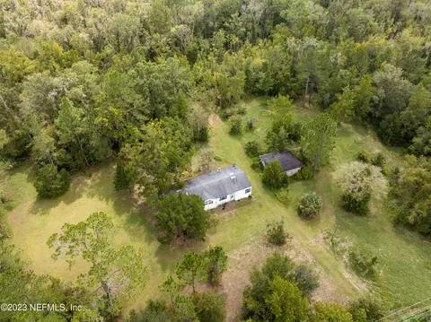 440 E St Johns Ave, Hastings, FL 32145