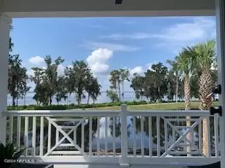 27 Oak Park Dr, Saint Johns, FL 32259