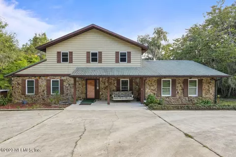 107 Chipco Way, Interlachen, FL 32148