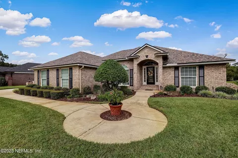 10735 Plum Hollow Dr, Jacksonville, FL 32222