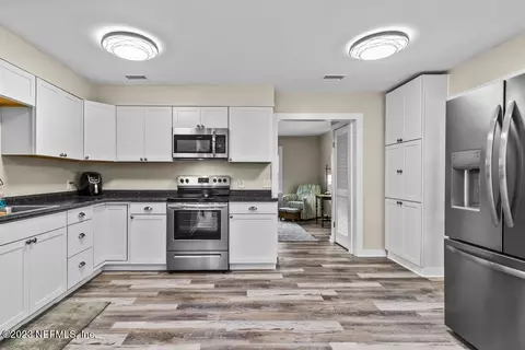 4418 Trout River Blvd, Jacksonville, FL 32208