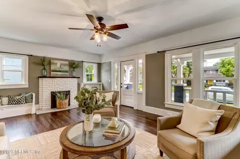 2845 Post St, Jacksonville, FL 32205