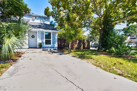 11571 Black Oak Trl, Jacksonville, FL 32225