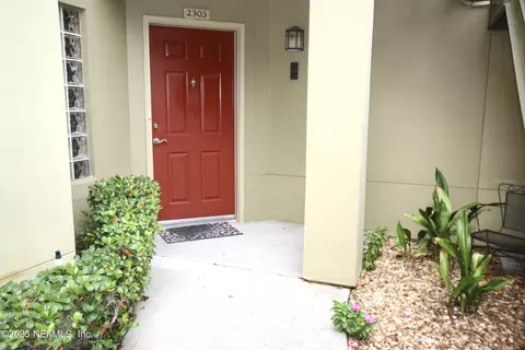 10150 Belle Rive Blvd #2303, Jacksonville, FL 32256
