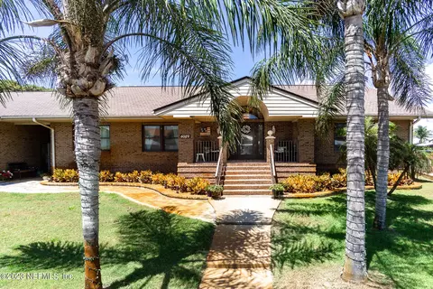 6029 Costanero Rd, Saint Augustine, FL 32080
