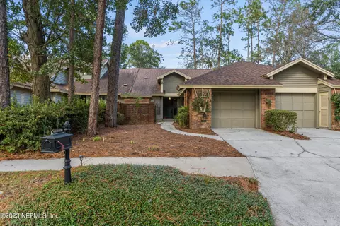 561 Pine Forest Trl, Orange Park, FL 32073