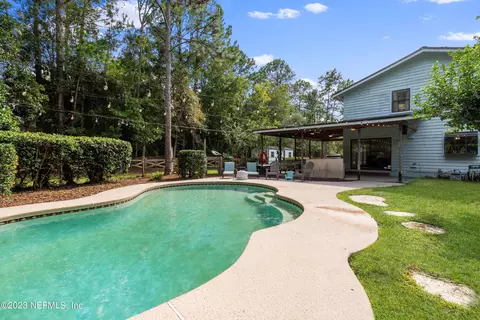 1547 Lee Rd, Saint Johns, FL 32259