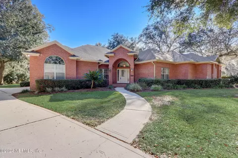 3651 Royal Troon Ct, Green Cove Springs, FL 32043