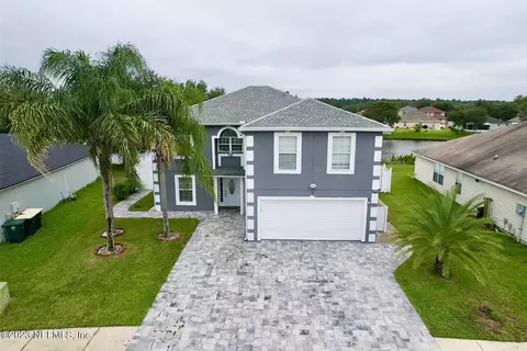 2217 Pierce Arrow Dr, Jacksonville, FL 32246