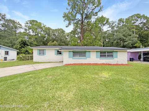 5043 Arrowsmith Rd, Jacksonville, FL 32208