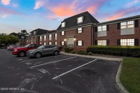 4915 Baymeadows Rd #13D, Jacksonville, FL 32217