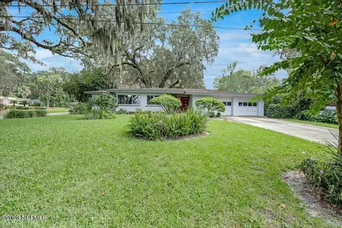 3818 Harbor Dr, Jacksonville, FL 32207