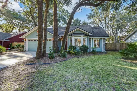 2525 Pirates Bay Dr, Fernandina Beach, FL 32034
