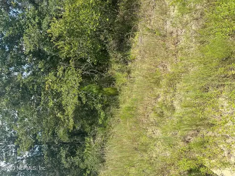 244 Glisson St, Interlachen, FL 32148