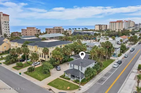 184 3rd Ave S, Jacksonville Beach, FL 32250