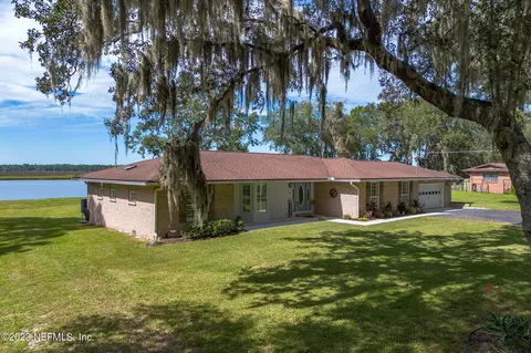 17286 River Isle Cir, Jacksonville, FL 32226