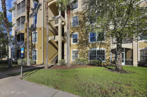 7801 Point Meadows Dr #1205, Jacksonville, FL 32256