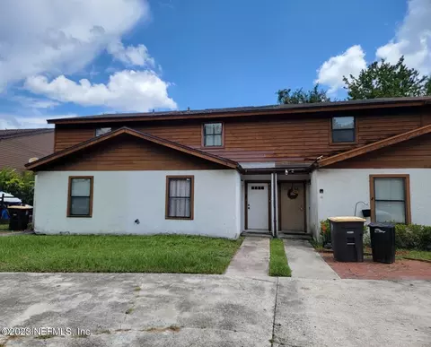 4319 Melissa Ct W, Jacksonville, FL 32210