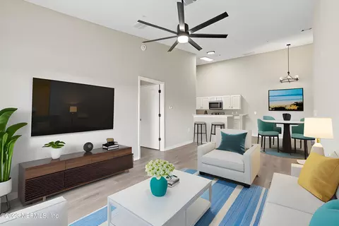 5100 Playpen Dr #12, Jacksonville, FL 32210