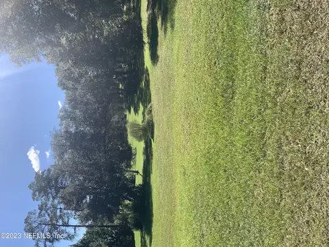 21408 51st St NE, Earleton, FL 32631