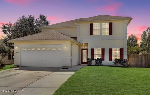 207 Prince Phillip Dr, Saint Augustine, FL 32092