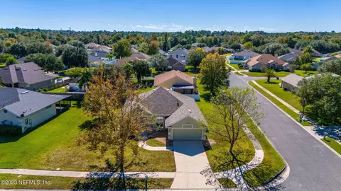 1332 Grey Feather Ln, Jacksonville, FL 32218