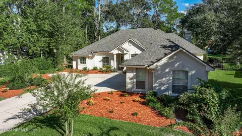 1725 Moss Bluff Ct, Fleming Island, FL 32003