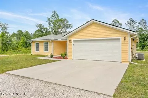 10660 Allison Ave, Hastings, FL 32145