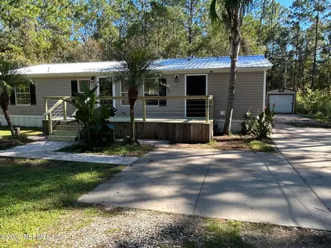 108 Trout Dr, Palatka, FL 32177