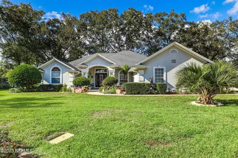 1716 Montclair Cove Ct, Saint Johns, FL 32259