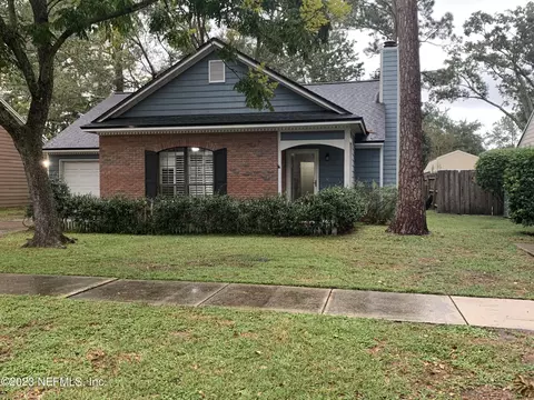 3737 Jamestown Ln, Jacksonville, FL 32223
